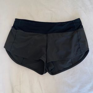 Lululemon Run Speed Up Mid-Rise Black Shorts - Women’s 8